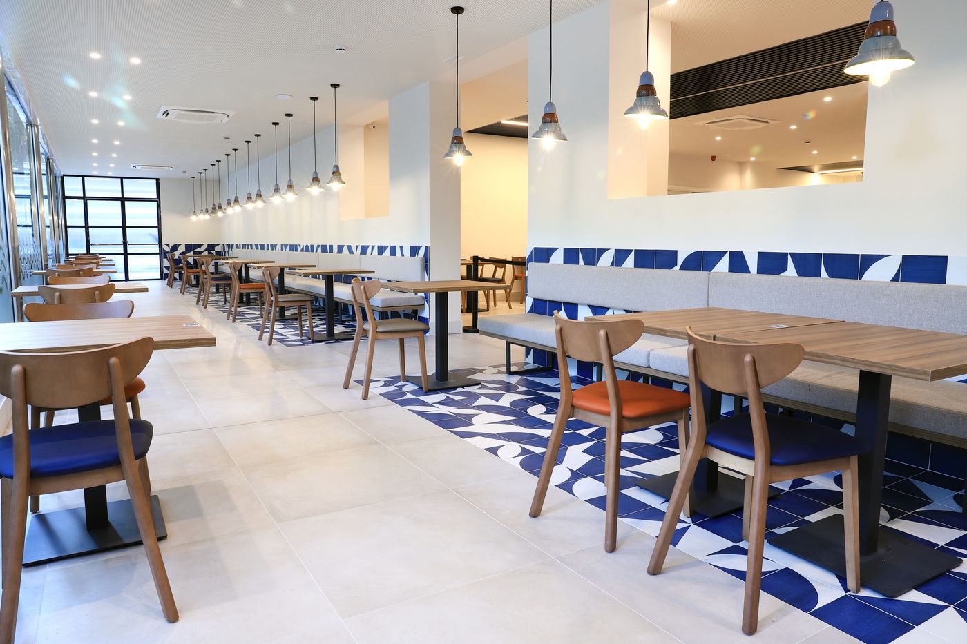 Eurosalou---Spa-Restaurant-28