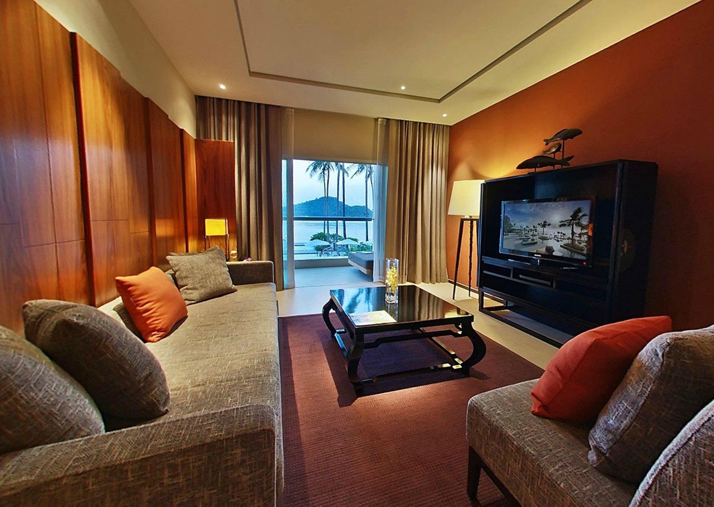 Crowne-Plaza-Phuket-Panwa-Beach-Room-41