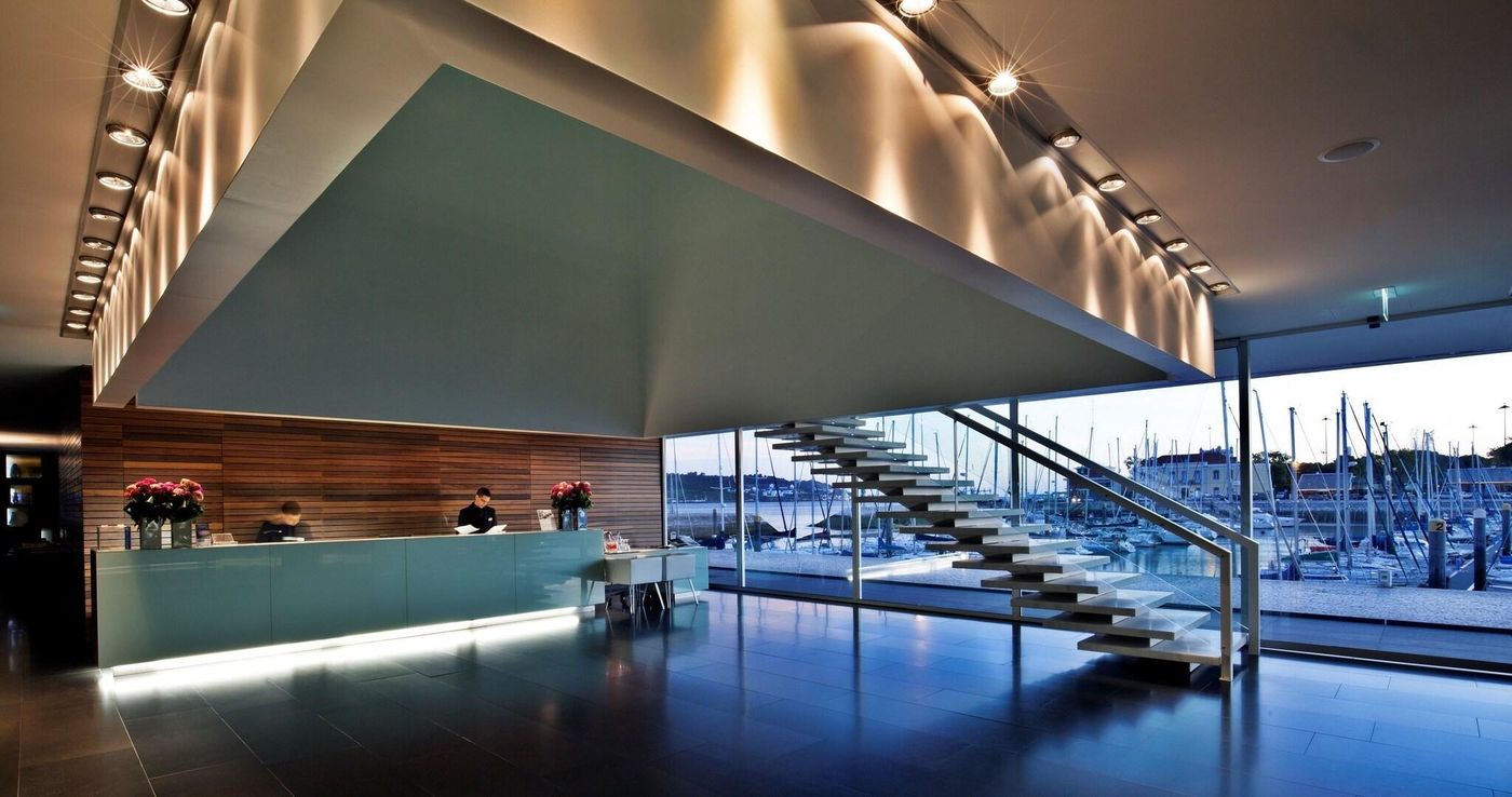 Altis-Belem-Hotel---Spa---Design-Hotels-Lobby-14