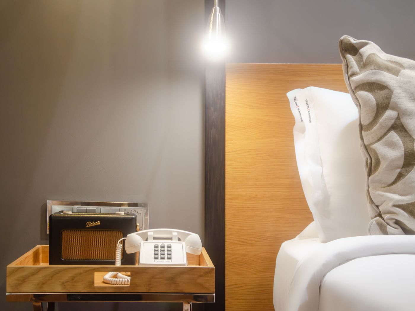 Browns-Downtown-Hotel-Room-49