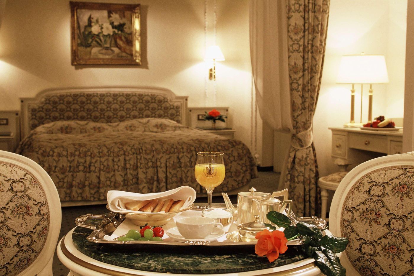 Ambassador-Zlat-----Husa-Room-38