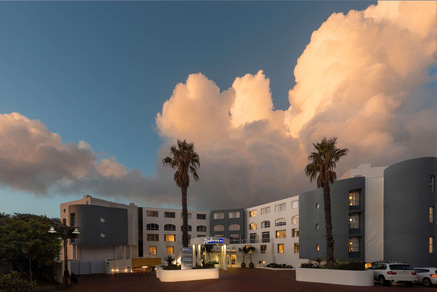 Radisson-Blu-Hotel-Waterfront-General-view-102