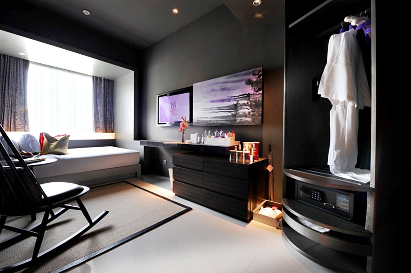 Mode-Sathorn-Room-8