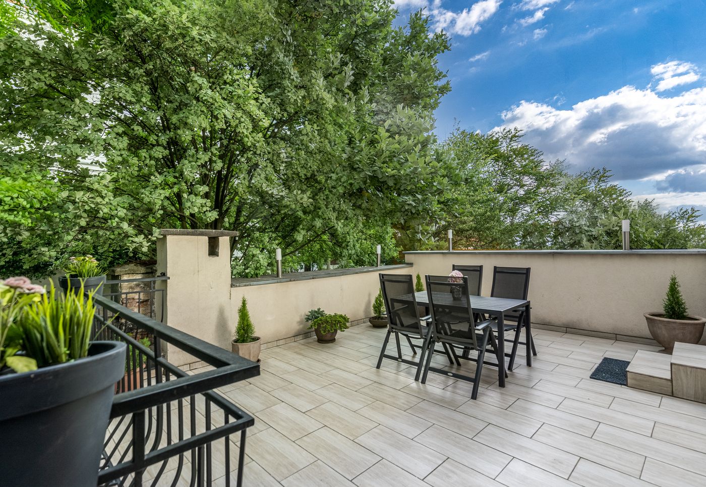 Z14-Boutique-Residence---Krakow-Old-Town-Terrace-2