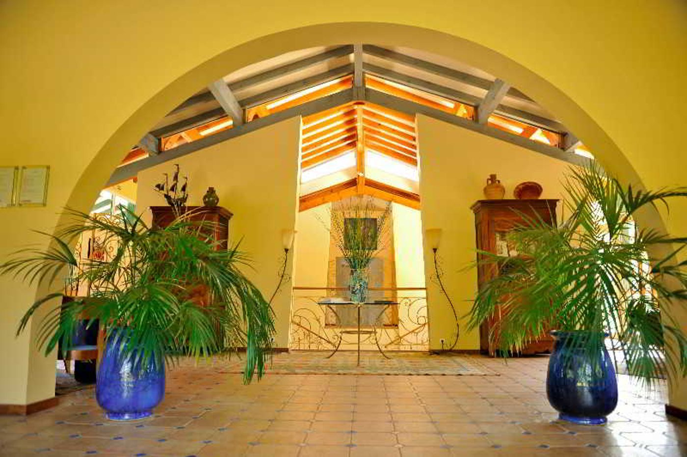 Les Frères Ibarboure, The Originals Collection-France-BIDART-Lobby-5