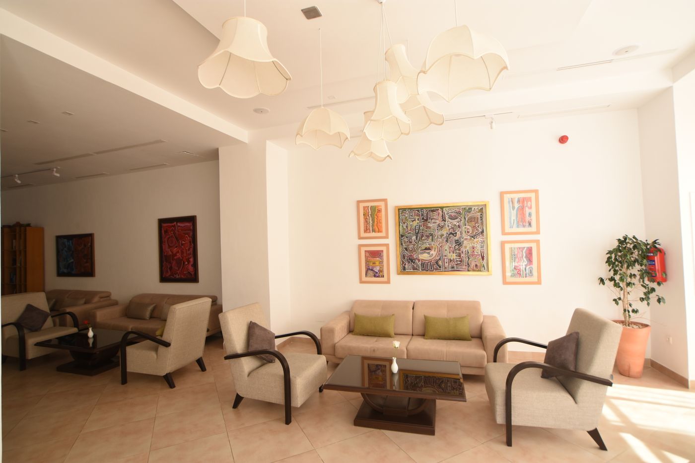 Downtown-Tunis-Hotel-Lobby-19