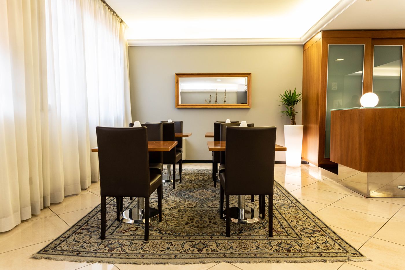 Berlino - Italy - Milano - Lobby - 4