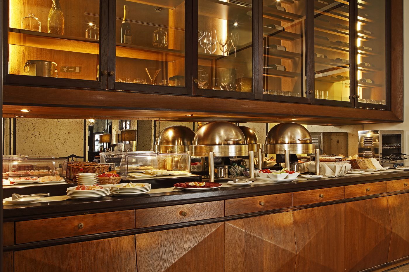 Aqua-Palace-Restaurant-28