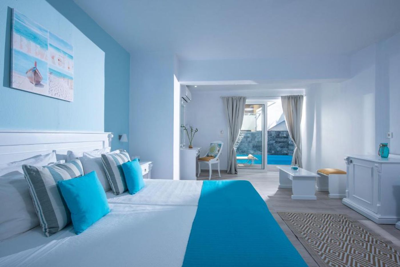 Alexander-House-Hotel-Room-13