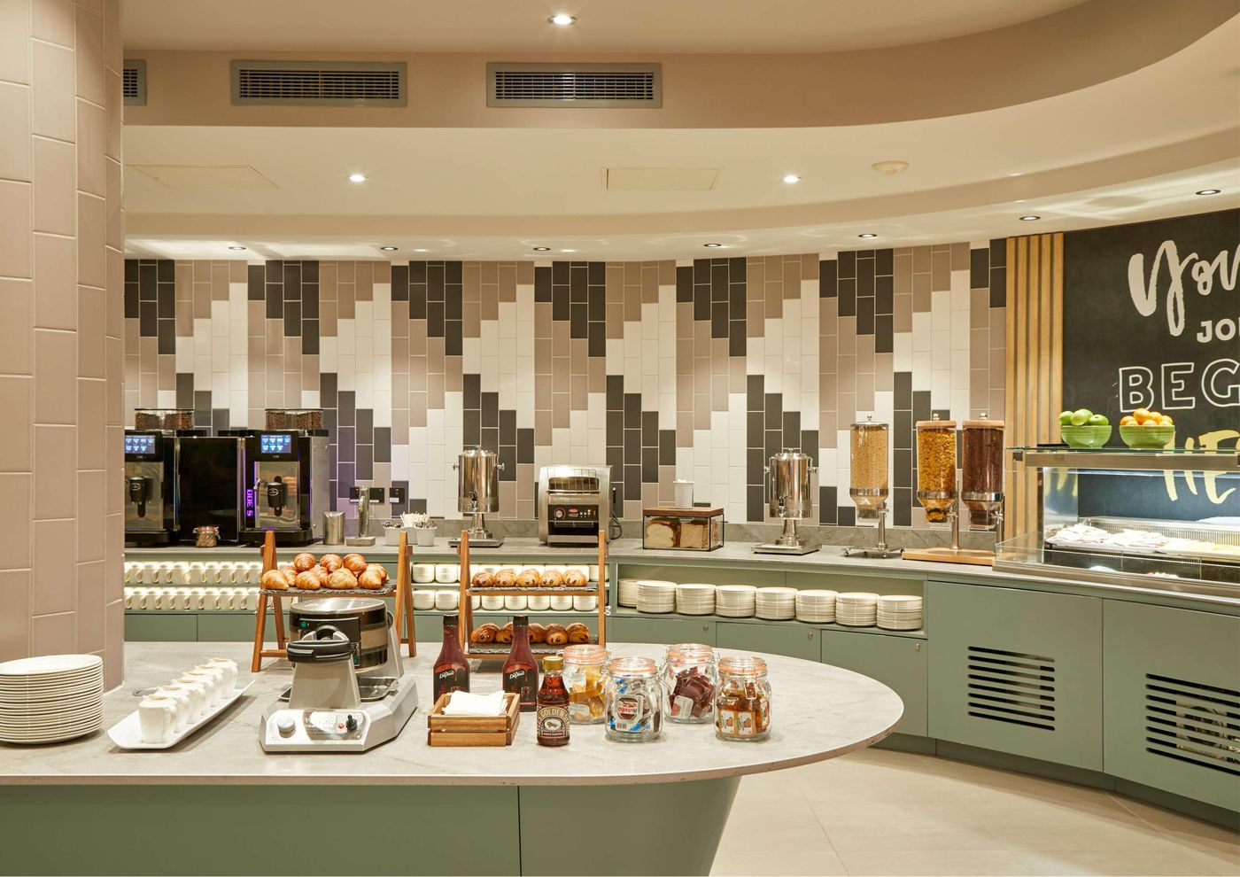 Hampton-by-Hilton-Dublin-City-Centre-Restaurant-56