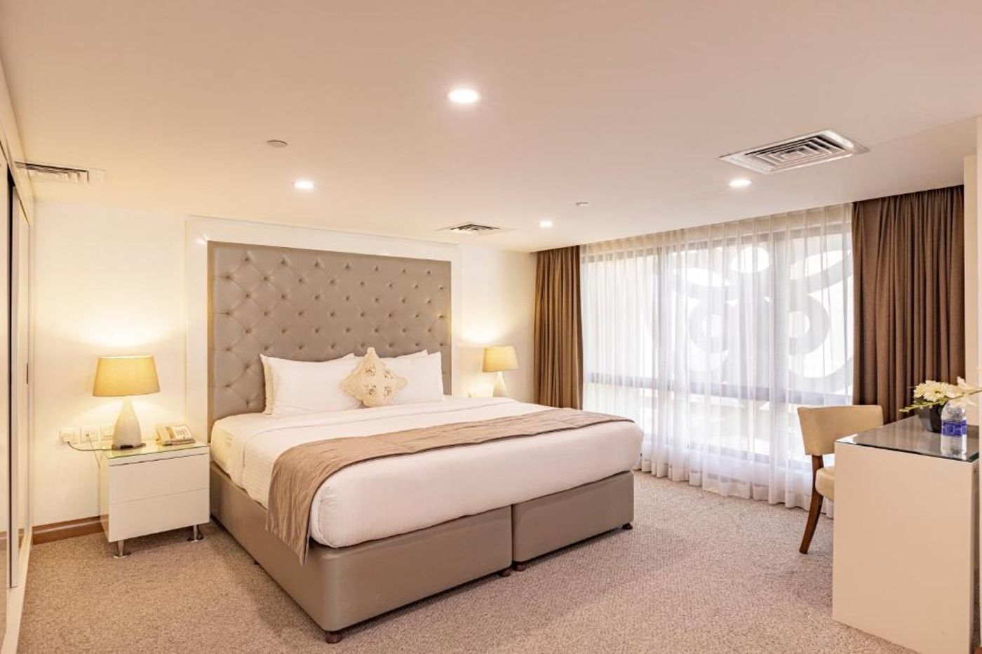 Amwaj-Suites-Jumeirah-Beach-Residence-Room-20