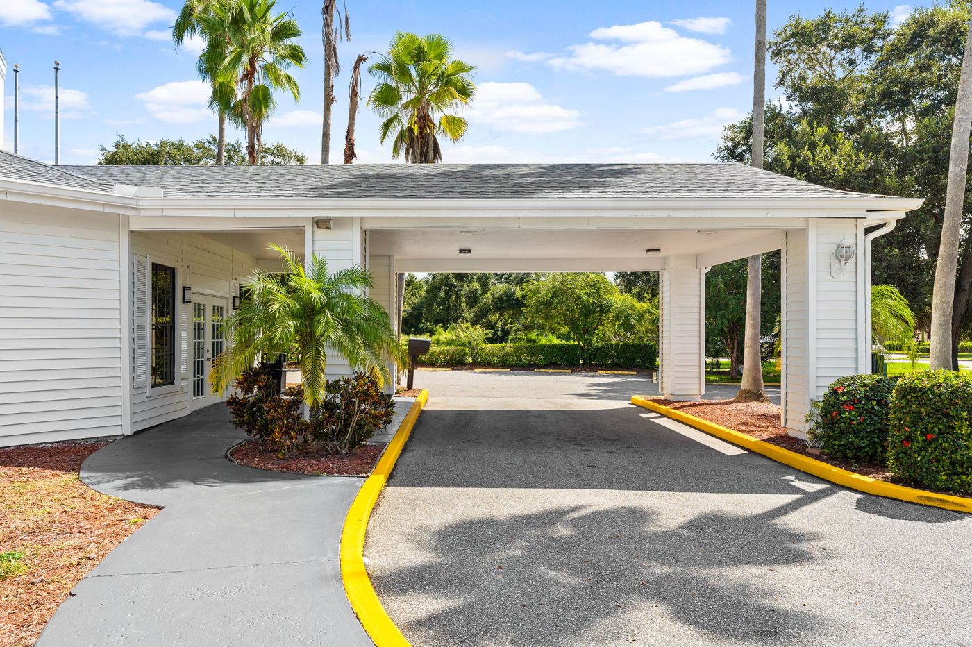 Baymont by Wyndham Orlando Lake Buena Vista South-United States-KISSIMMEE-General view-3