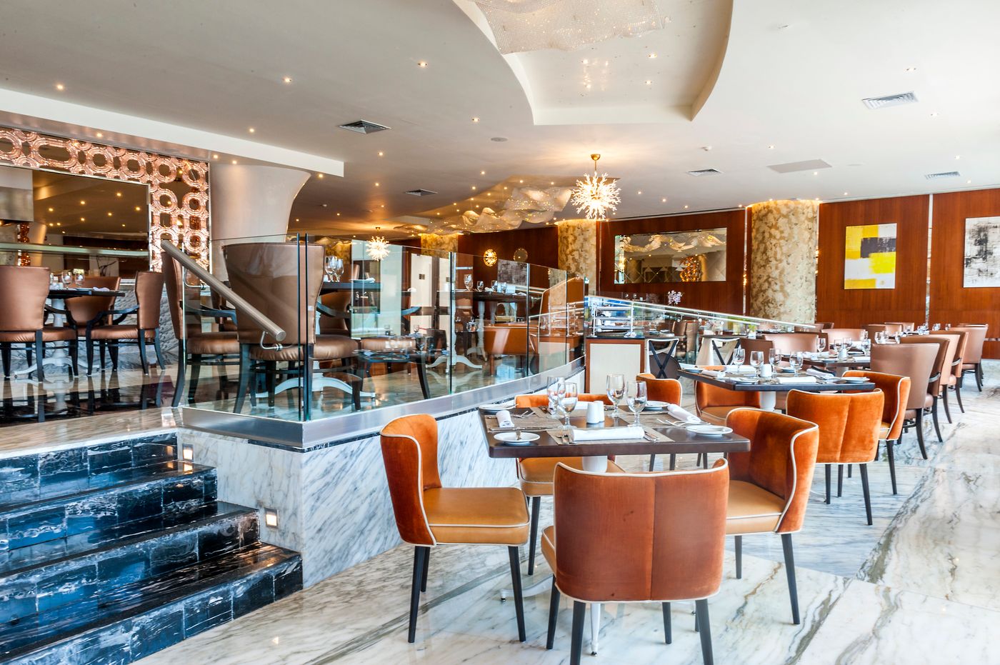 Moon-Palace-Restaurant-55