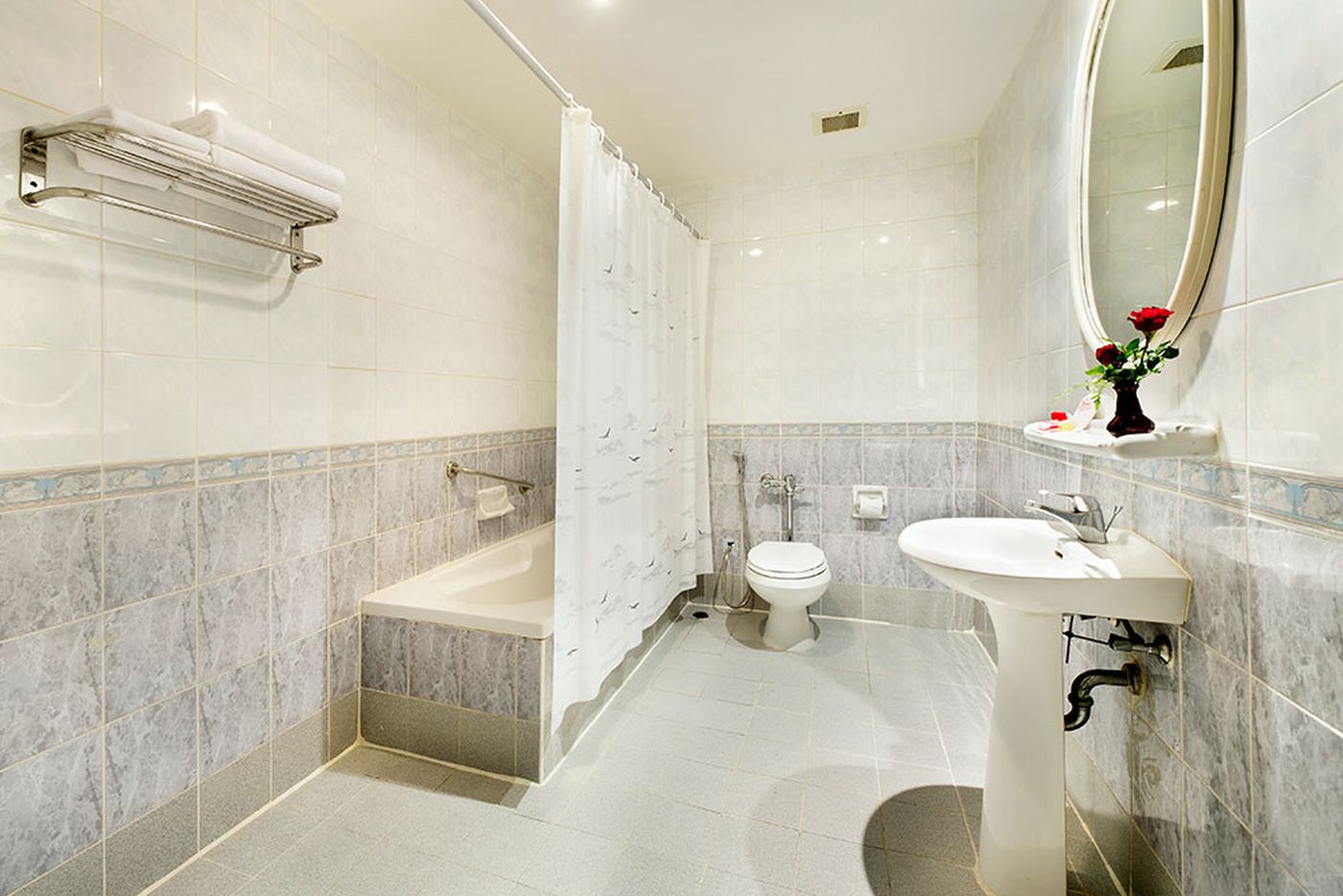 Royal-Rattanakosin-Hotel--SHA---Room-41