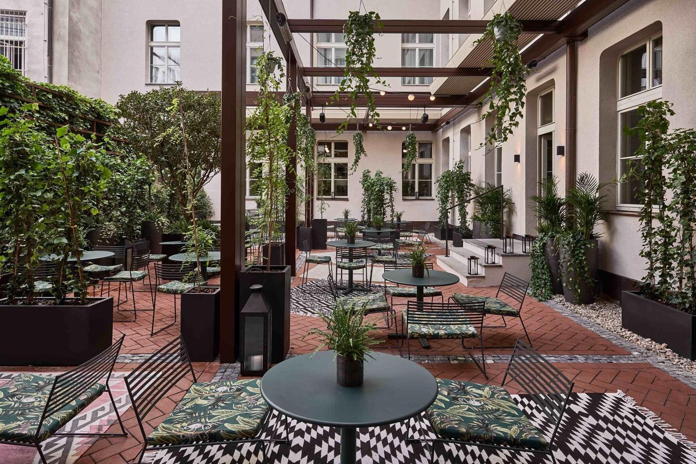 Falkensteiner-Hotel-Maria-Prag-Bar-31