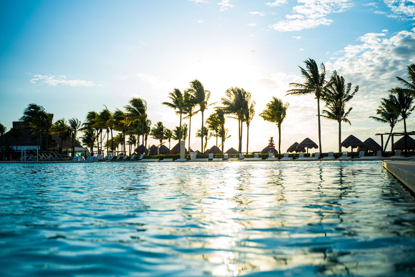 Bluebay-Grand-Esmeralda-Pool-54