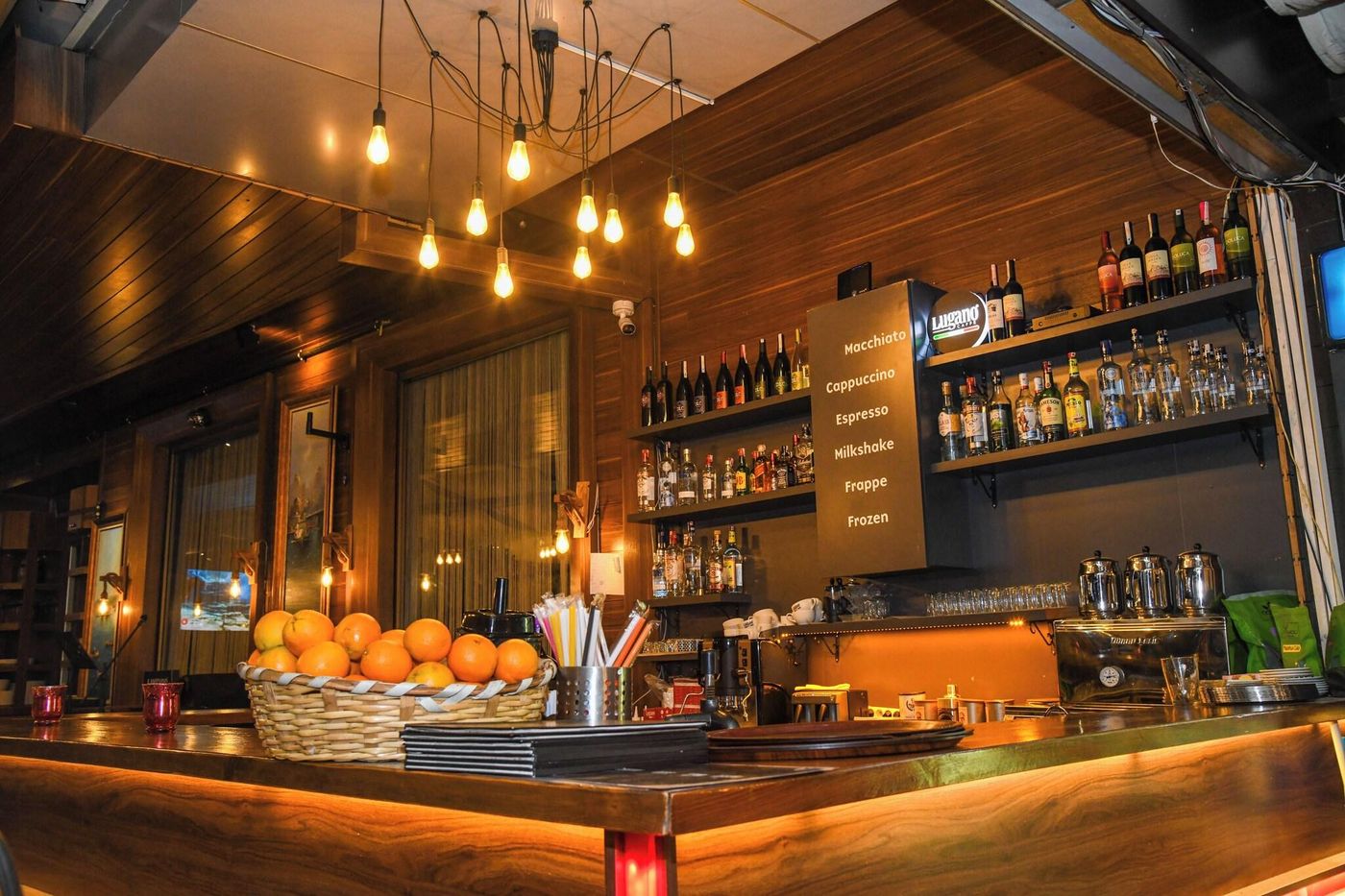 Grand-S-Restaurant-16