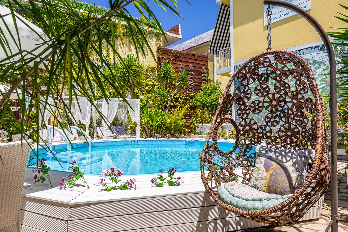 V-A--Boutique-Apartments-and-Suites-General-view-7