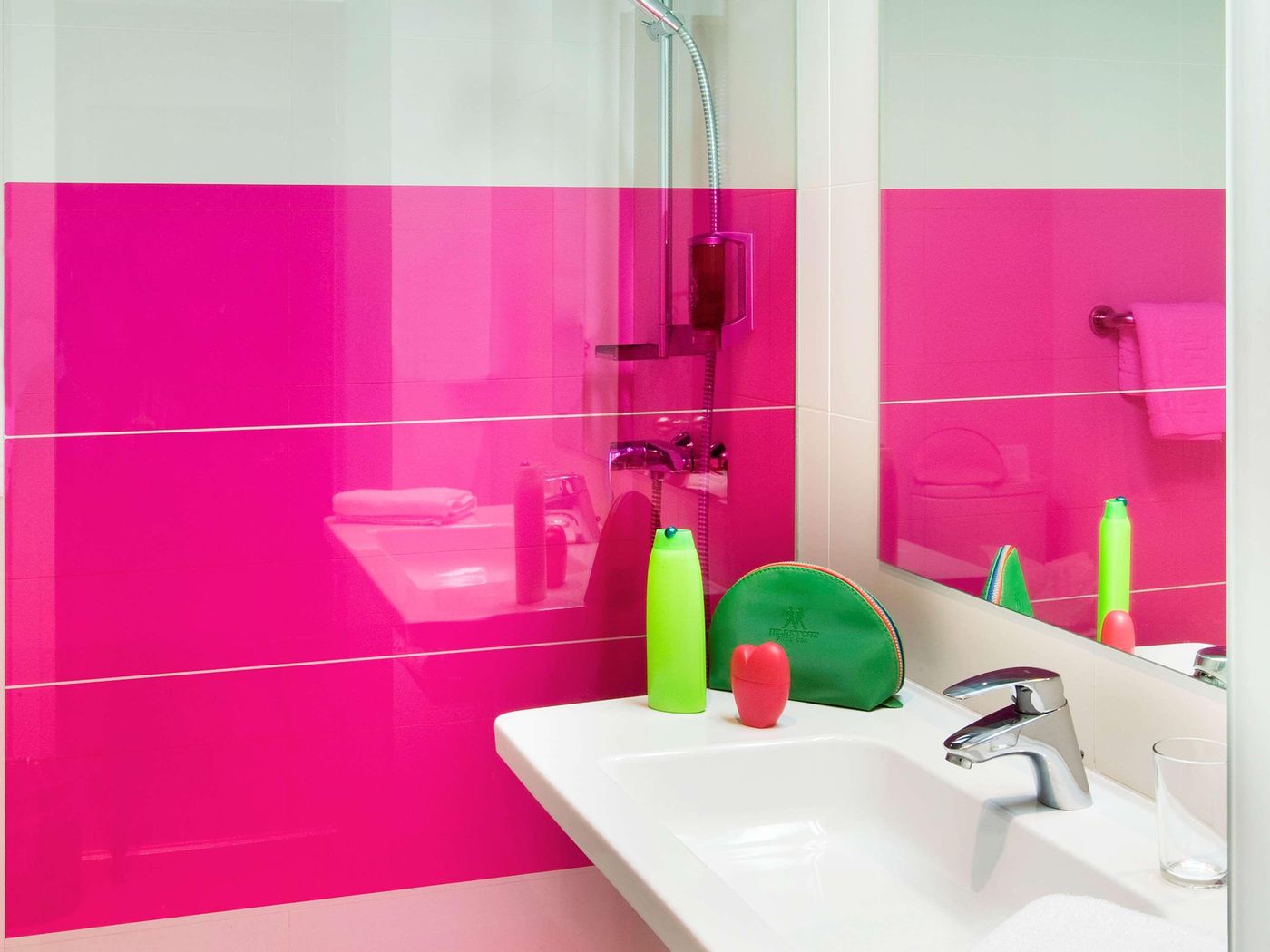 Ibis-Styles-Madrid-Prado-Room-46