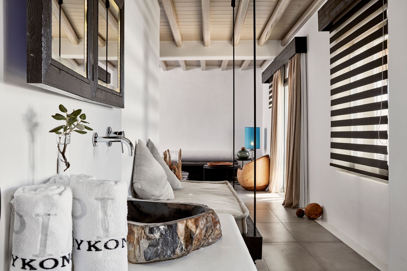 Myconian-Utopia-Room-38