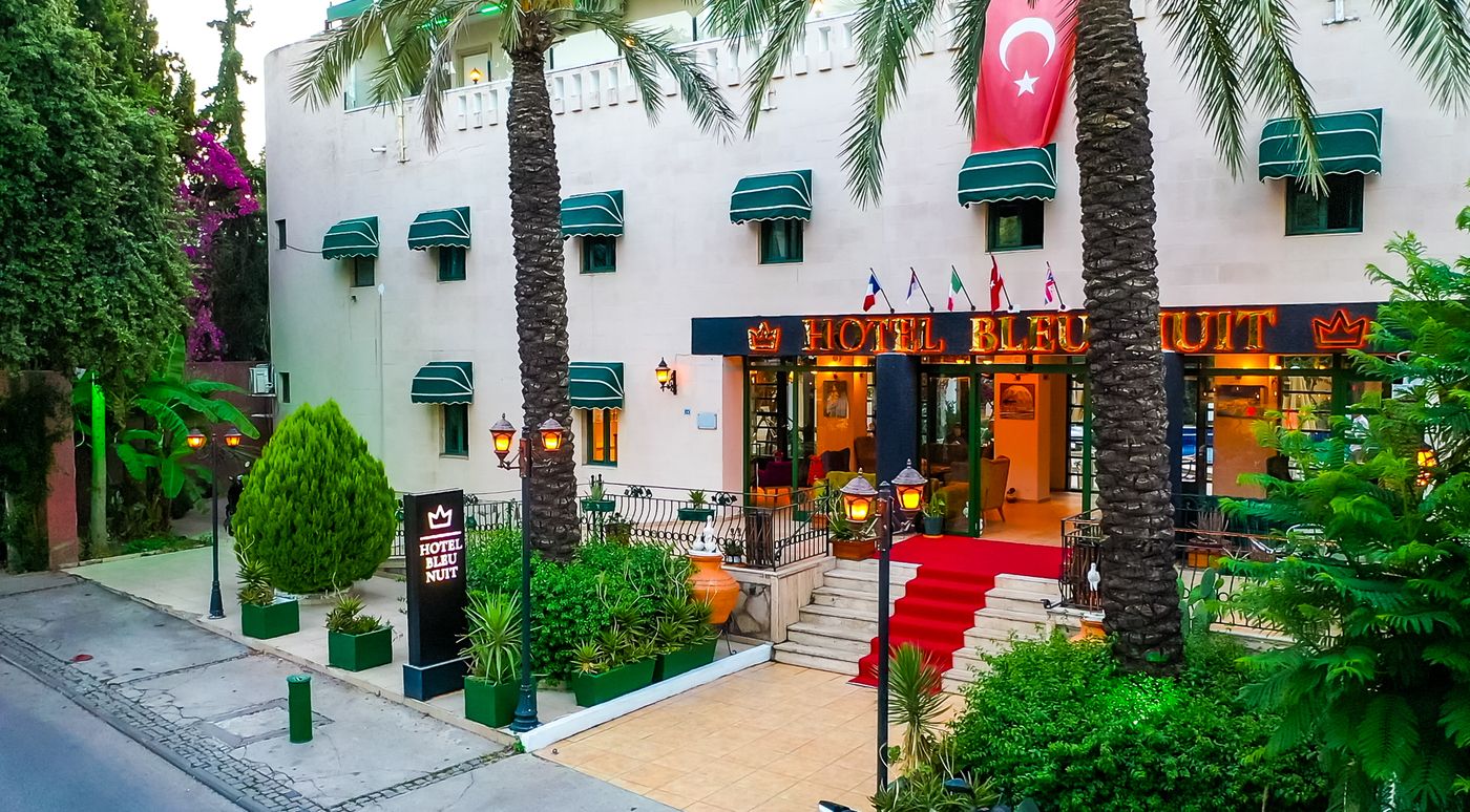 Bleu Nuit Hotel 
