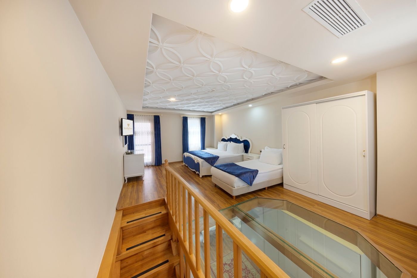 Seven-Hills-Palace---Spa-Room-43