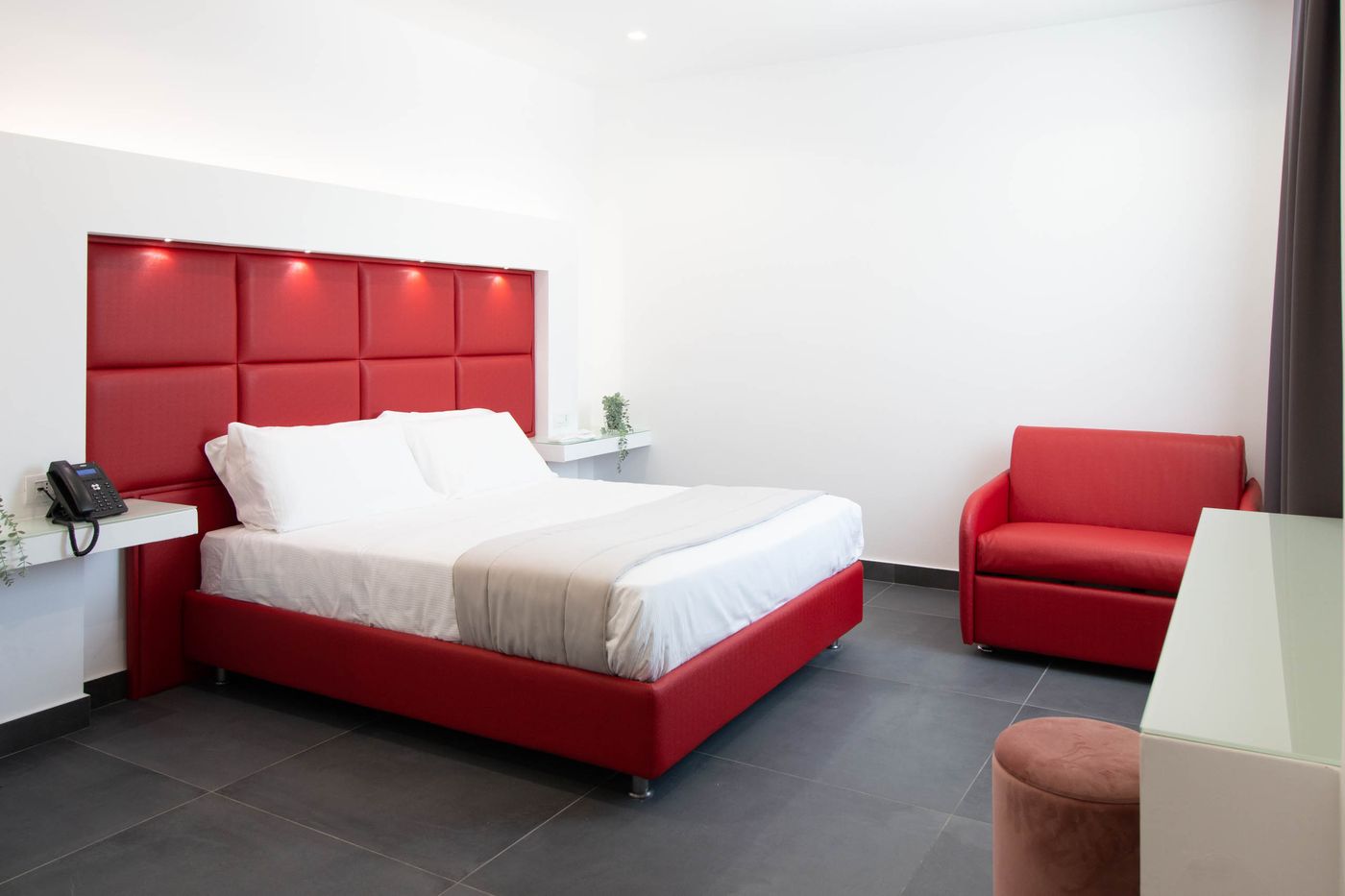 Grand Hotel Serapide - Italy - Pozzuoli - Room - 6