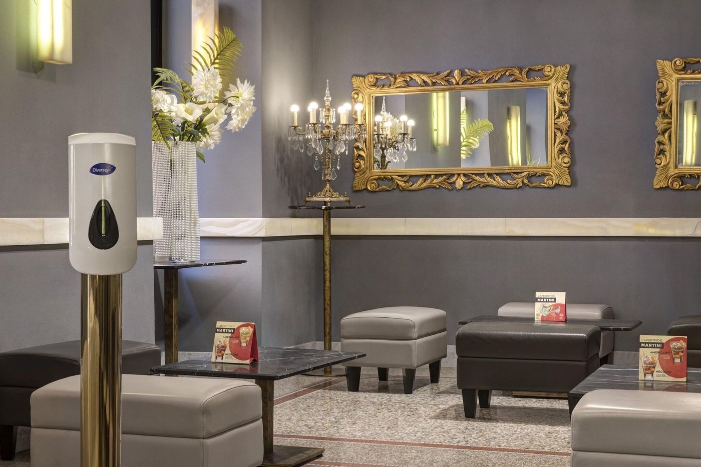 Golden-Tulip-Rome-Piram-Lobby-3