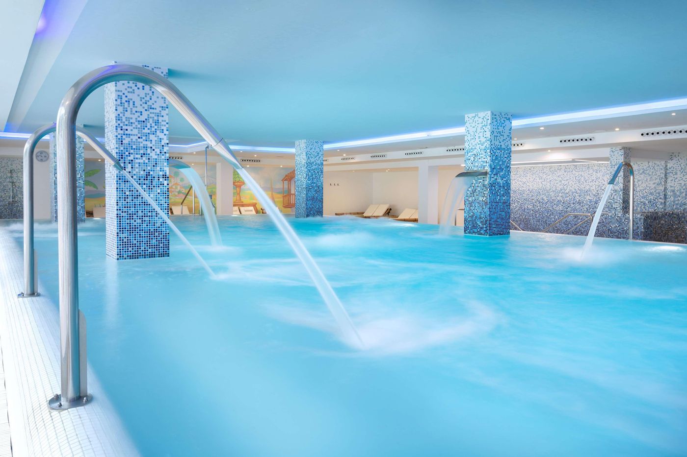 Alexandre-Hotel-Troya-Sports-and-Entertainment-64