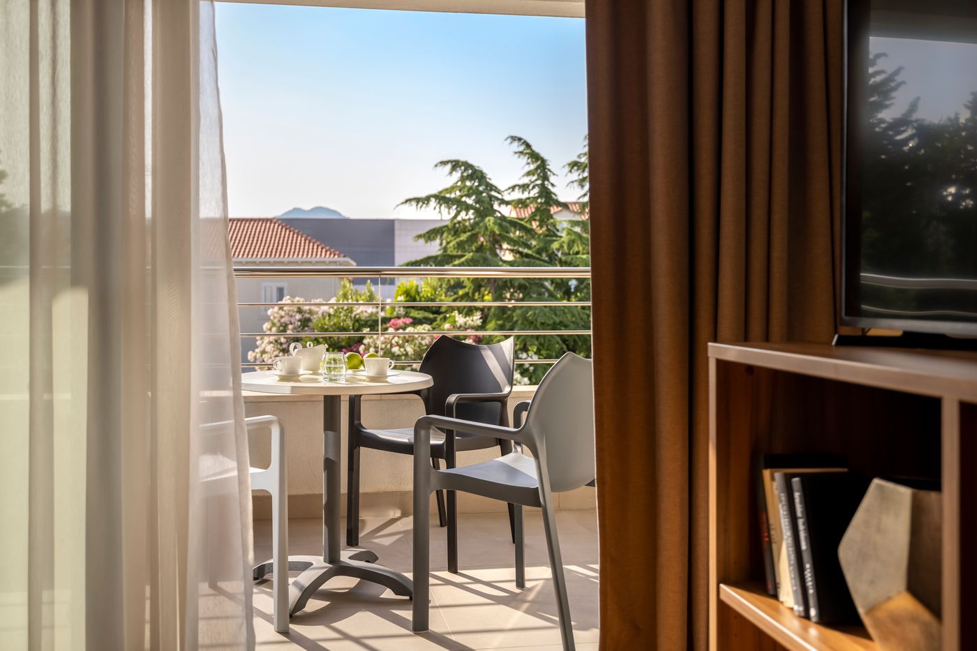 Maistra-Select-Srebreno-Premium-Apartments-Room-17