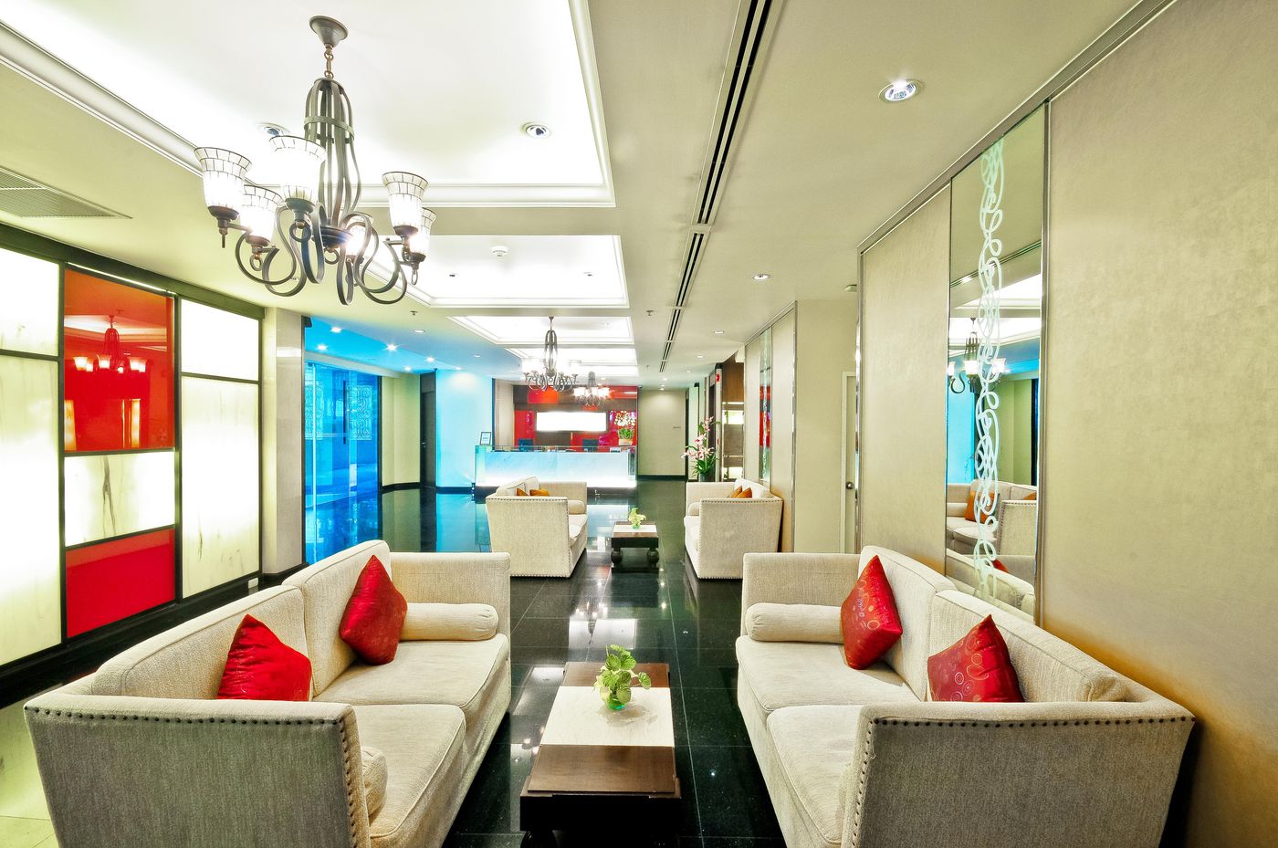 Admiral-Premier-Sukhumvit--SHA-Plus----Lobby-2