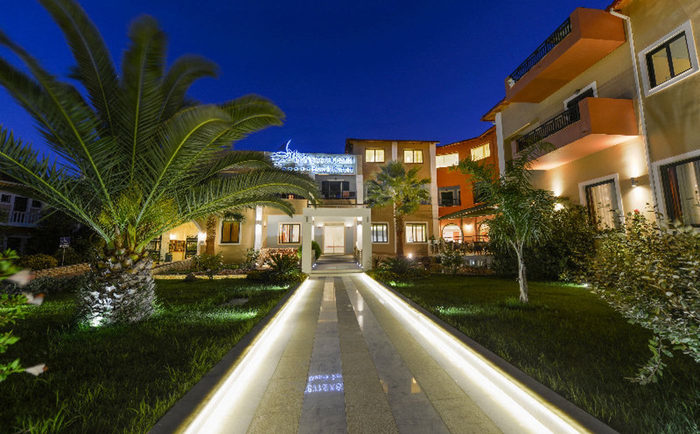 Hotel-Mediterranean-Beach-General-view-6