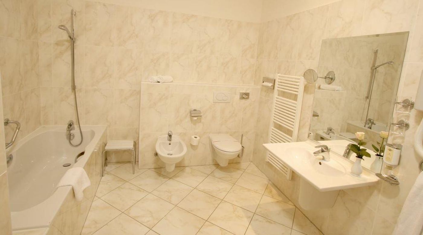 Parkhotel Richmond-Czech Republic-KARLSBAD-General view-6