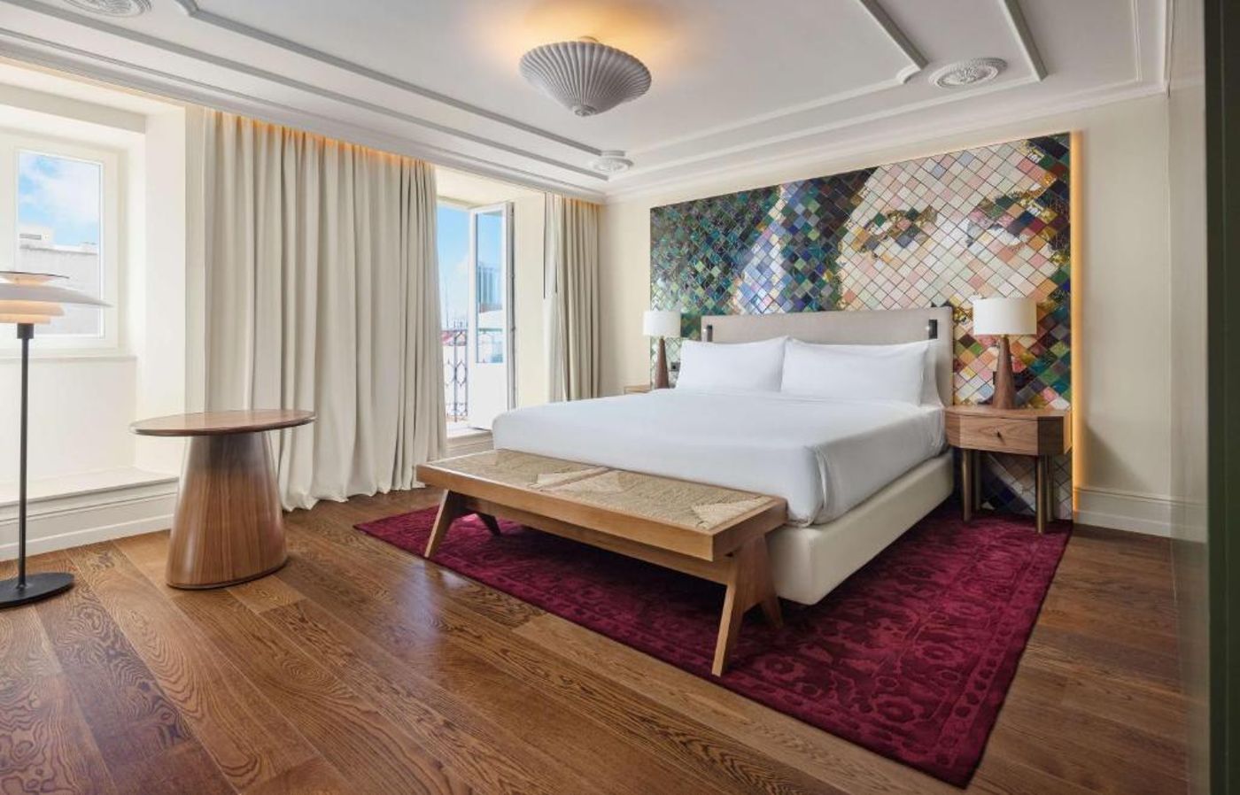 DUO-Hotel-Lisbon--Curio-Collection-By-Hilton-Room-23