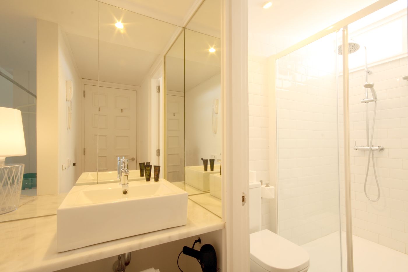 Gold-Hotel-Marina---Adults-Only-Room-40