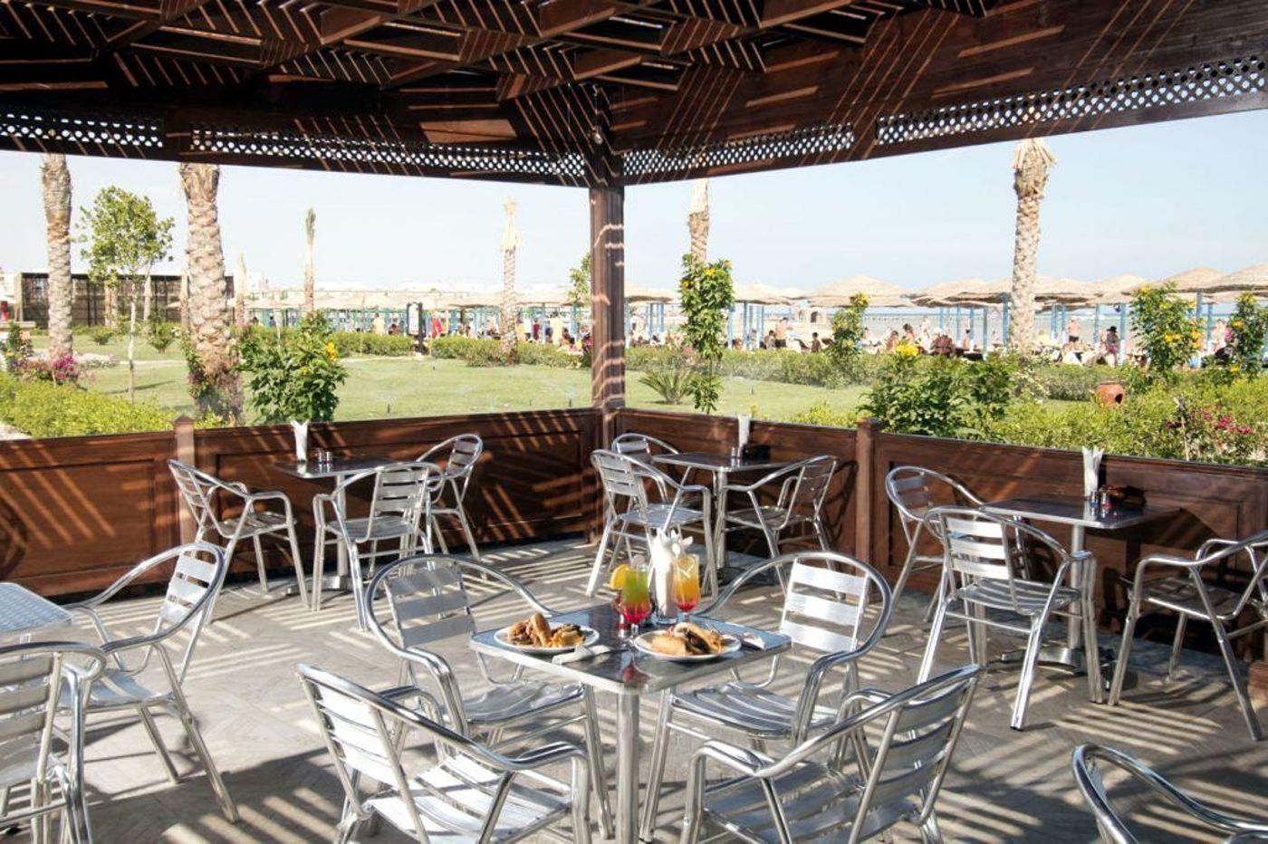 Caesar Palace Hotel and Aqua Park (ex Mirage Aqua Park)