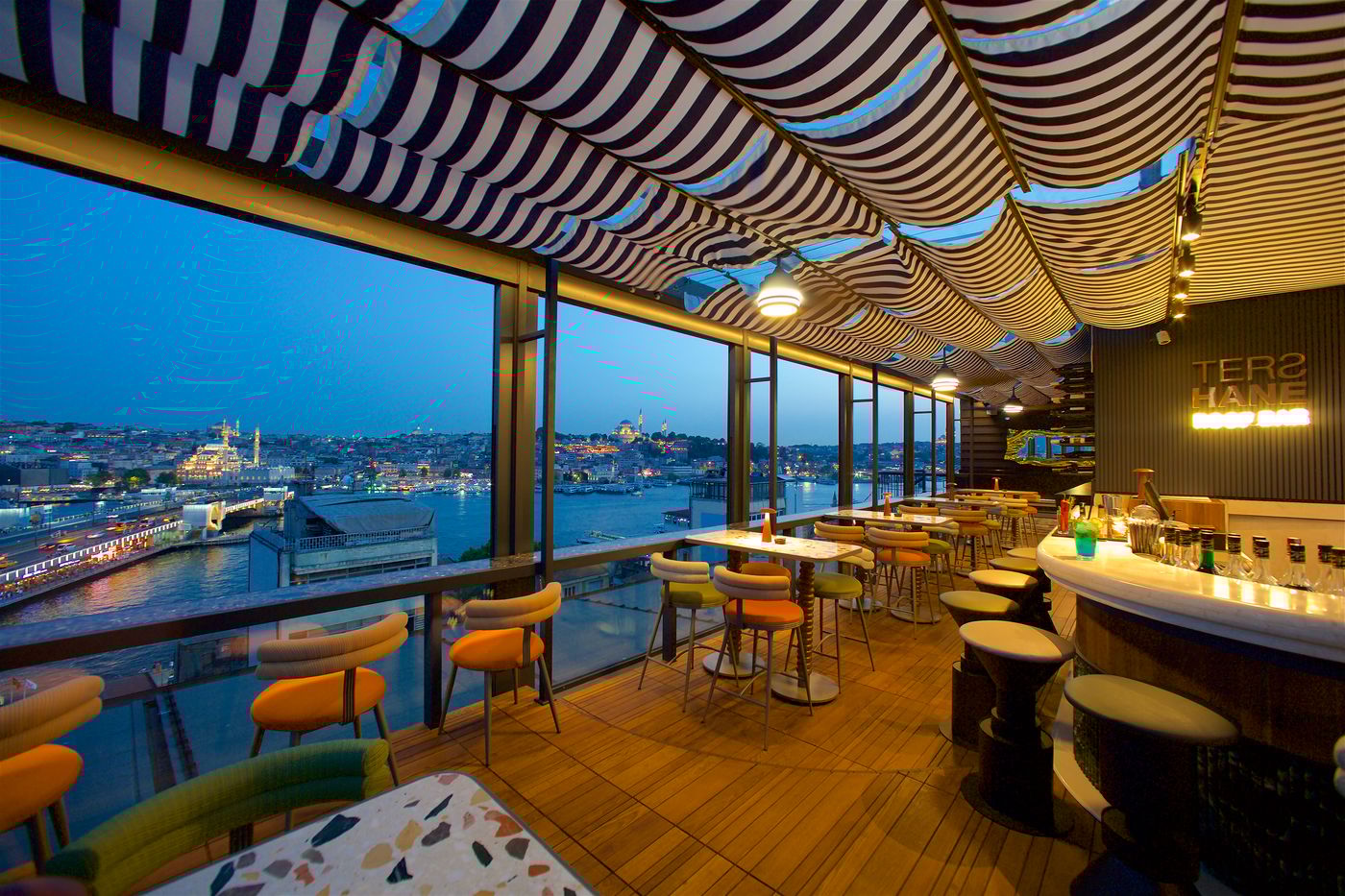 Momento-Hotel-Golden-Horn-General-view-1