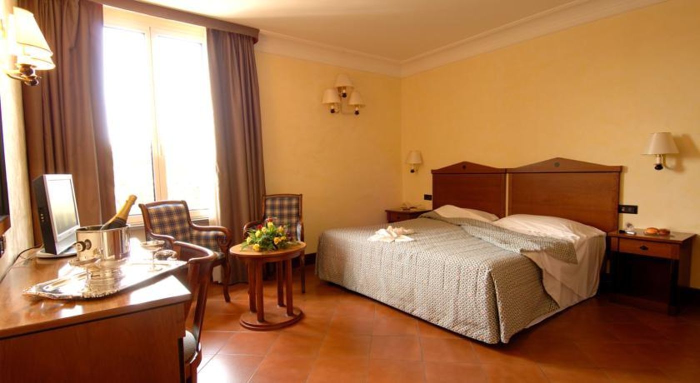 Malaspina-Room-13