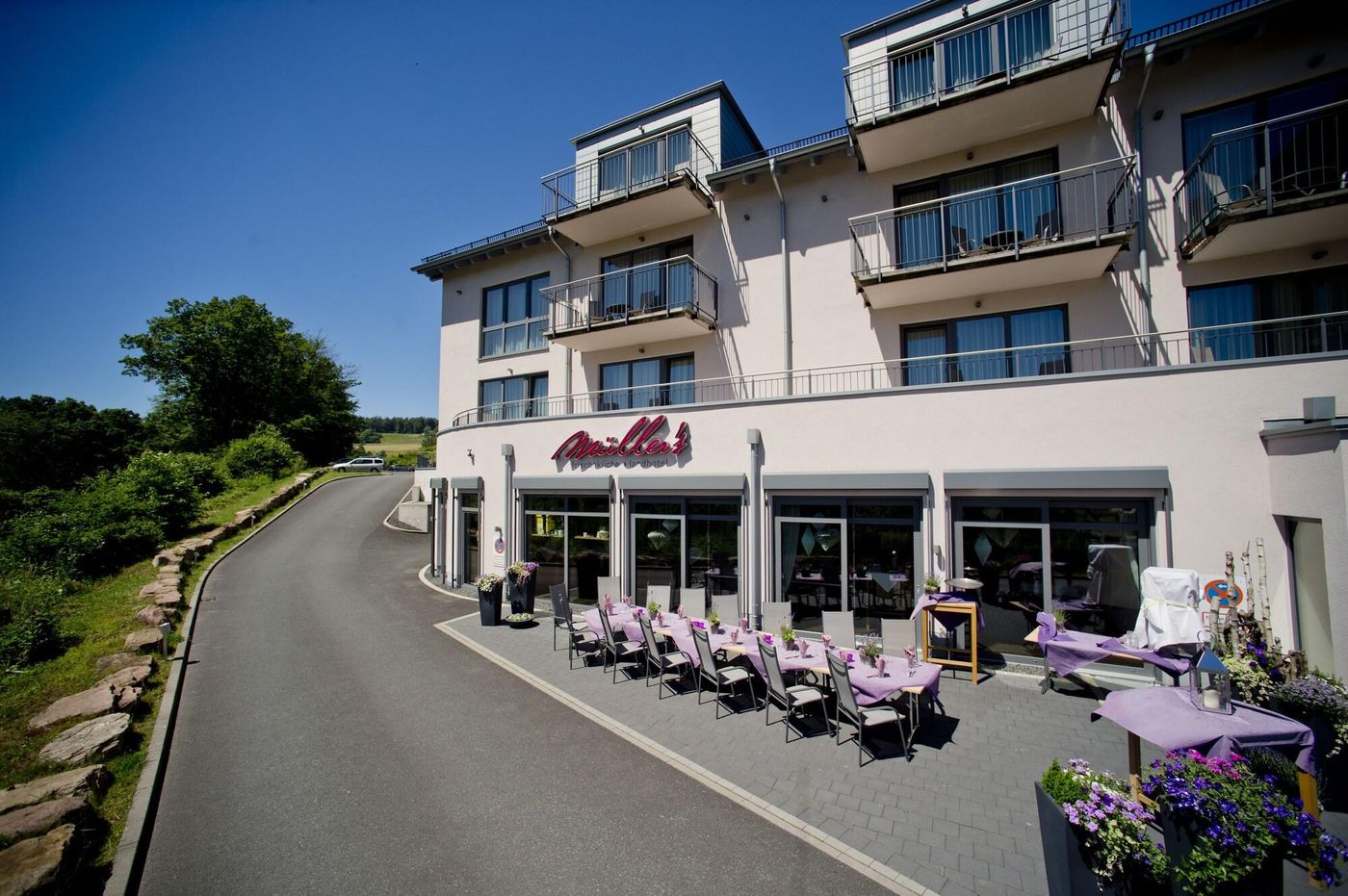 Müllers Landhotel - Germany - MESPELBRUNN - General view - 7