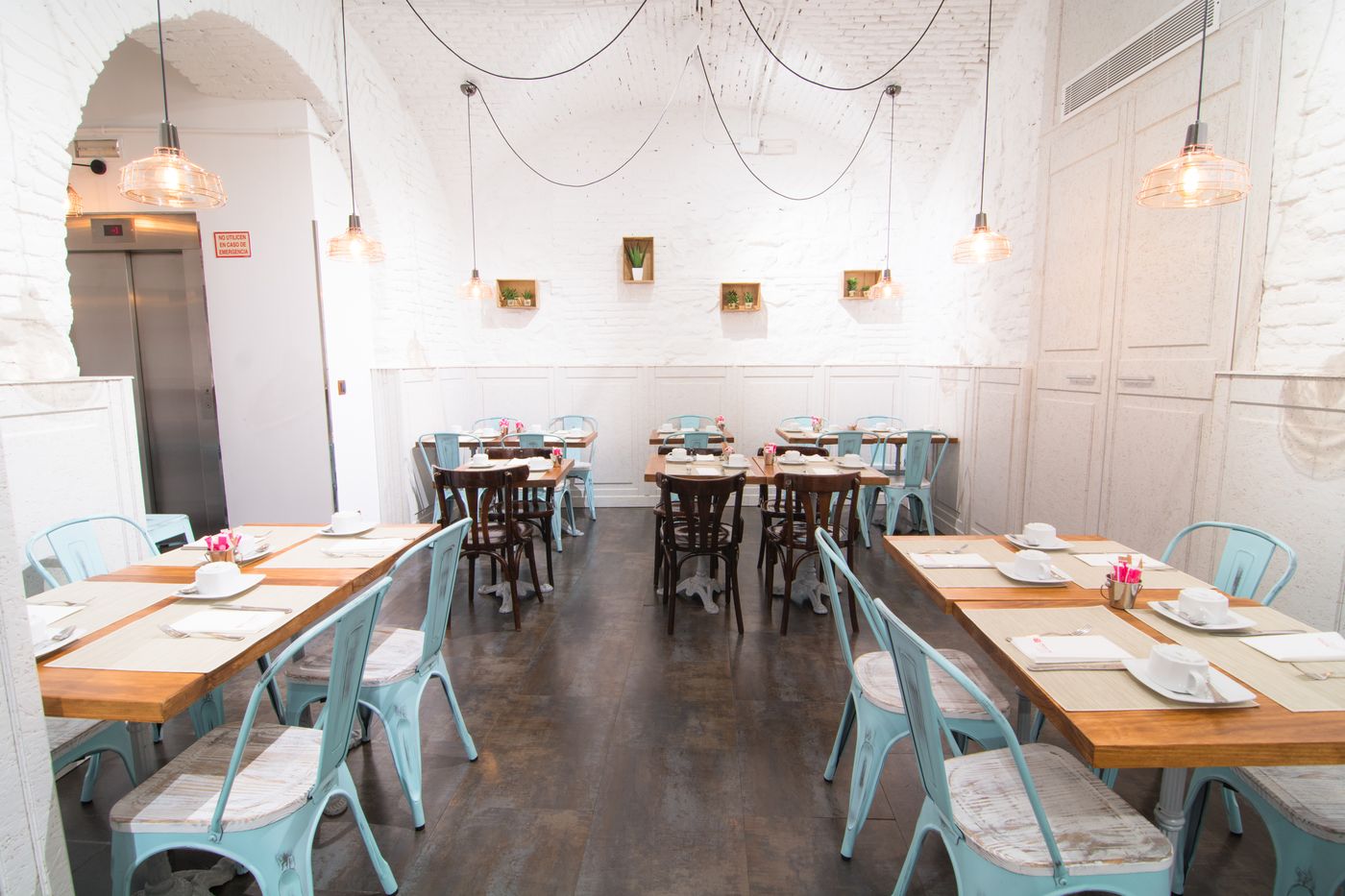 Petit-Palace-Plaza-del-Carmen-Restaurant-30