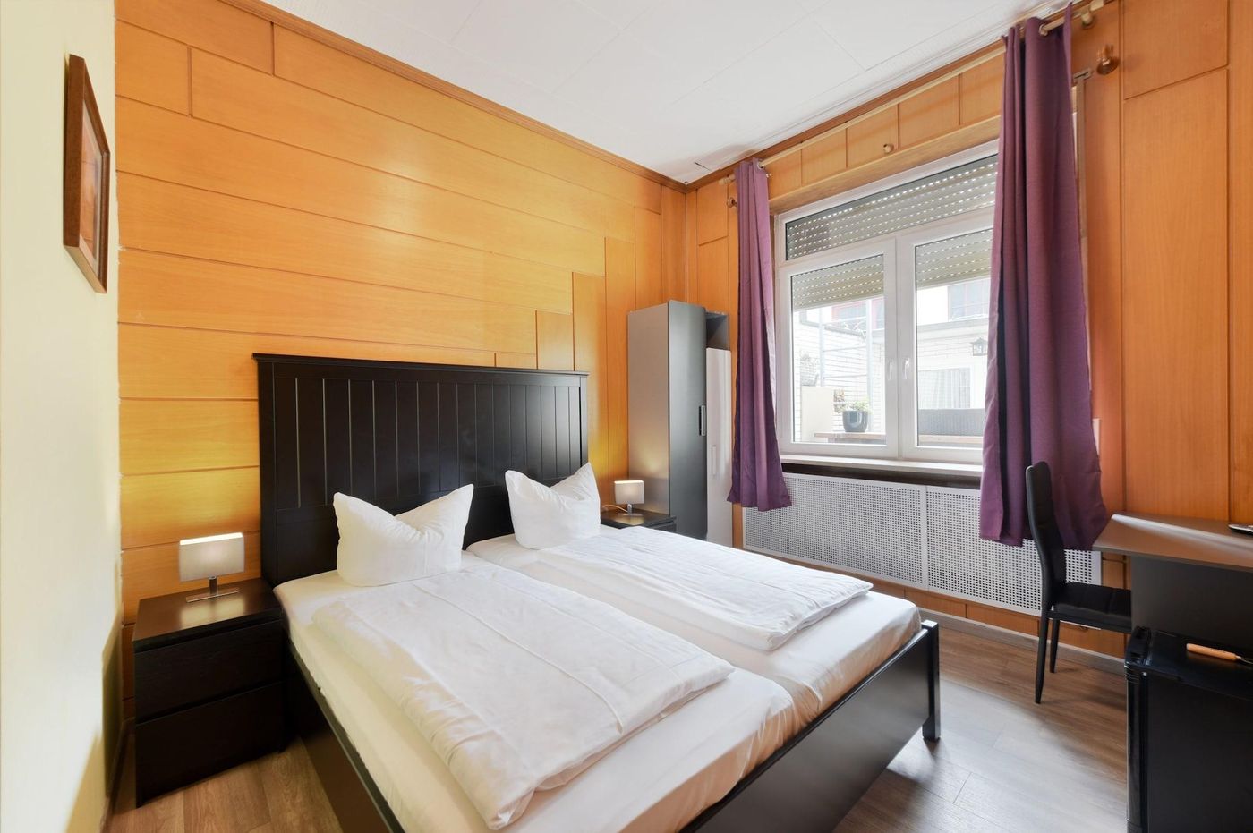 SCHUMACHER - Germany - DUSSELDORF - Room - 8