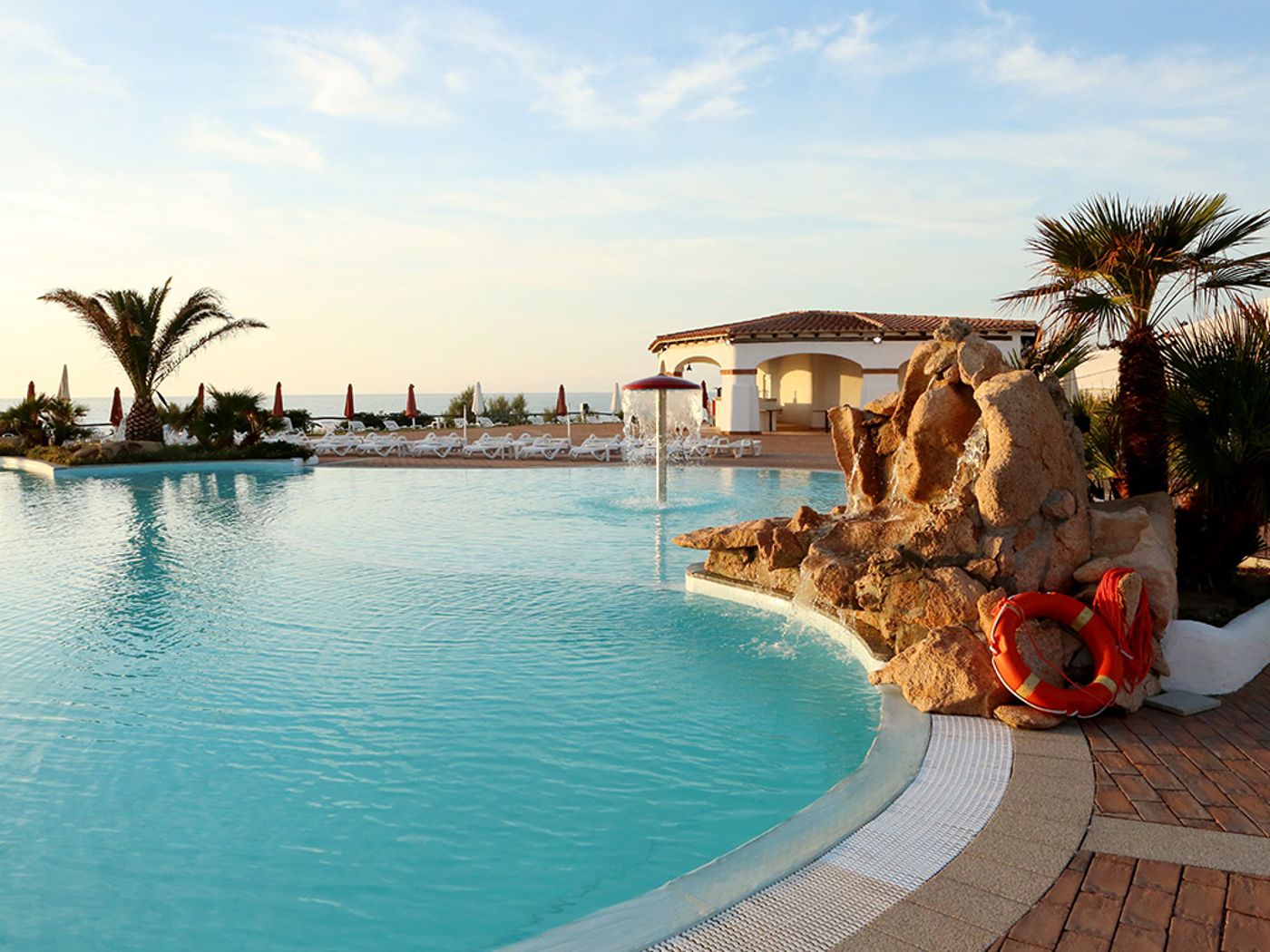 Acqua-di-Mare-Hotel-e-Resort-Pool-3