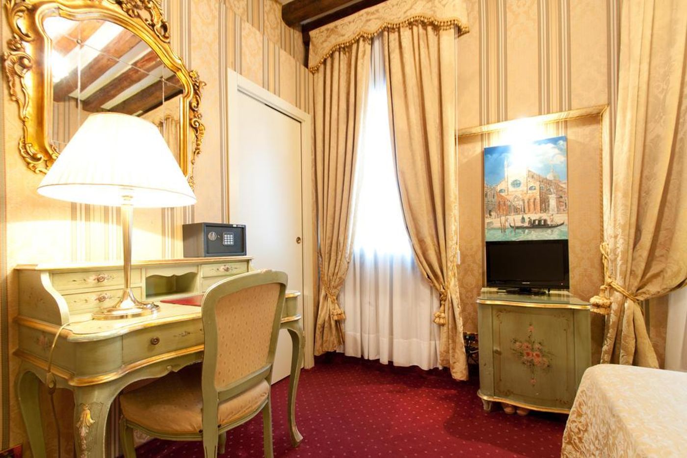 Al Graspo de Ua-Italy-Venice-General view-9