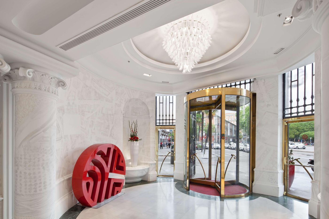 NH-Collection-Madrid-Paseo-del-Prado-Lobby-6