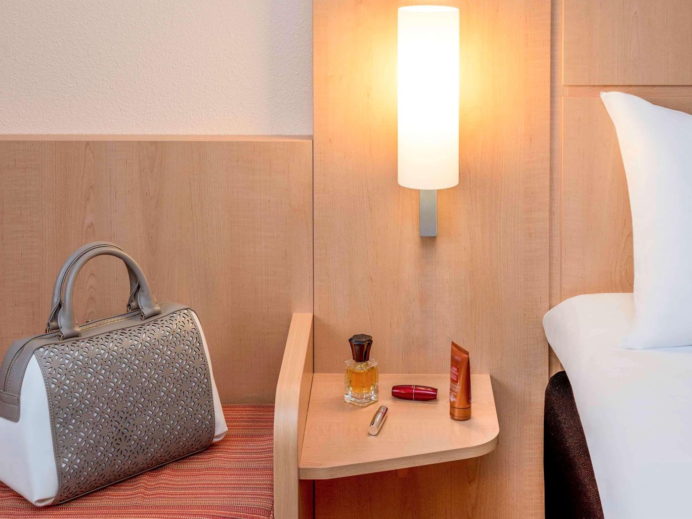 ibis-Esch-Belval-Room-8