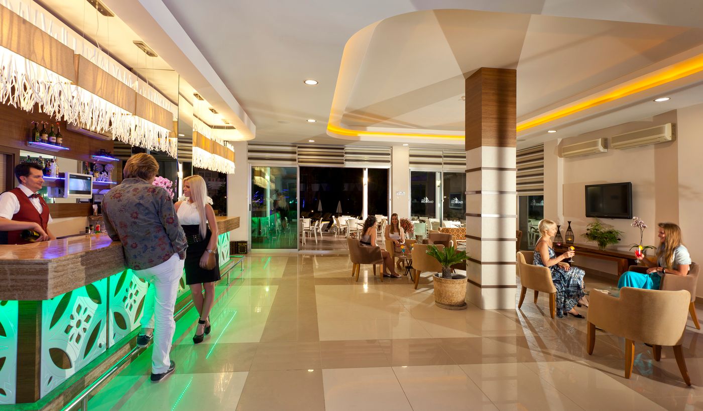 Club-Mermaid-Village-Bar-26