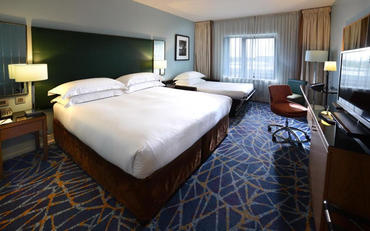 Hilton-Dublin-Kilmainham-Room-25