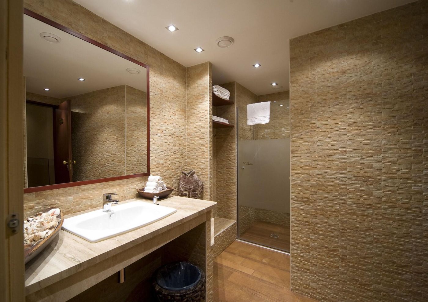 Boutique-Hotel-Victoria-Budapest-General-view-19