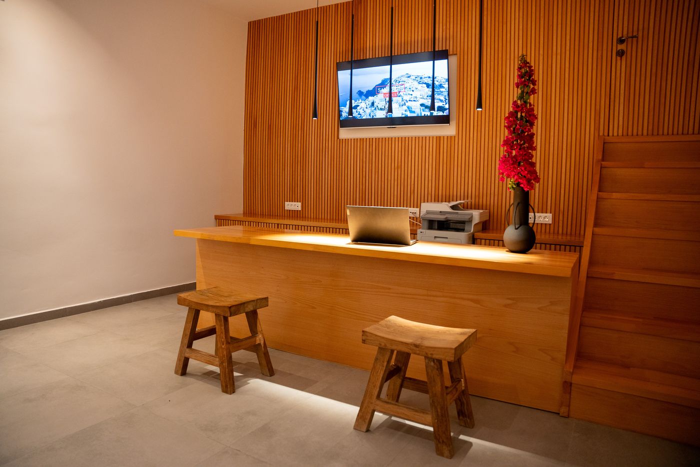 Colombos Beachfront-Greece-SANTORINI-General view-6