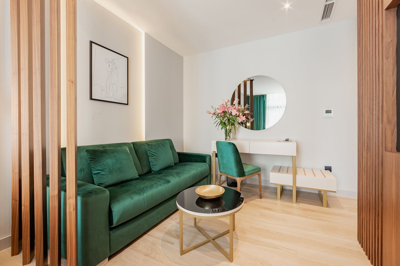 Caldo-Luxury-Rooms-Room-16